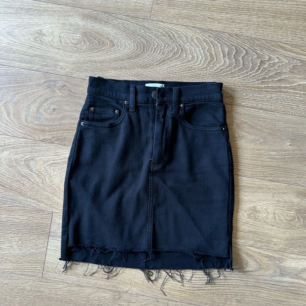 Aritzia Black denim skirt